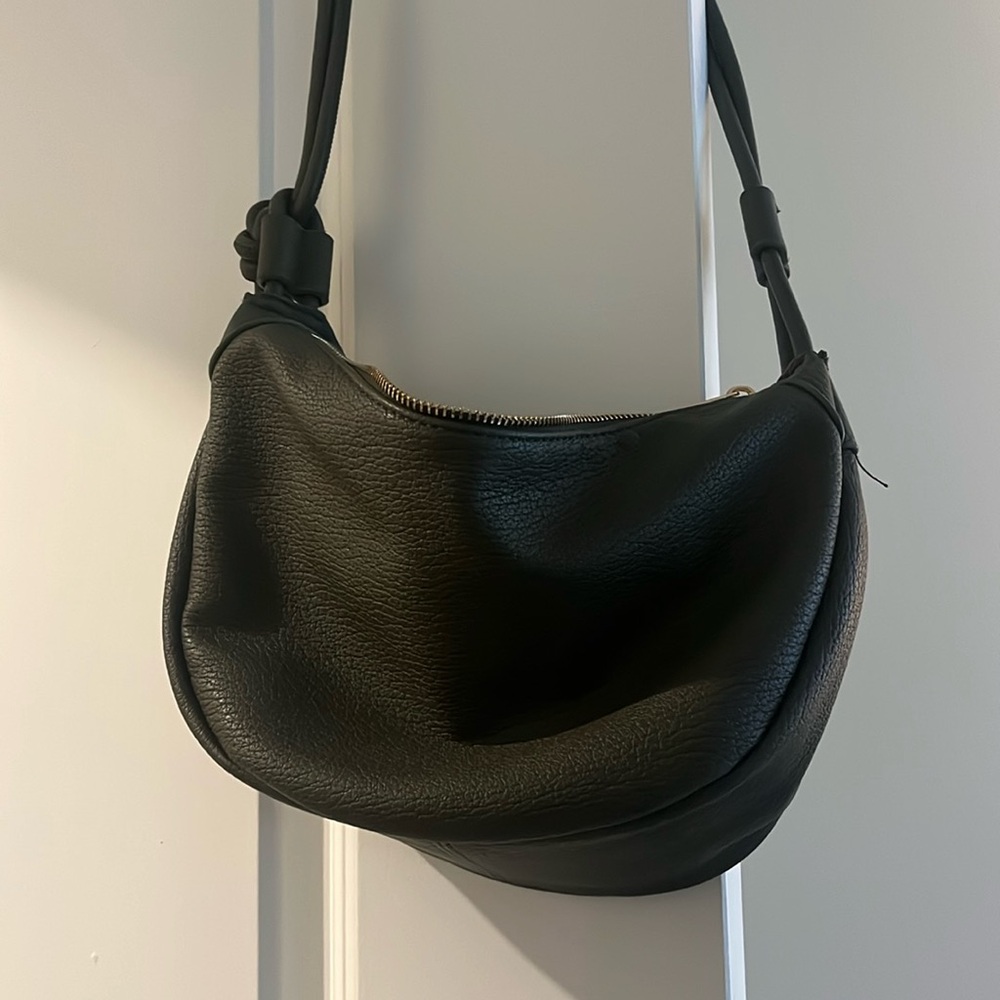 Stunning olive green Mali and Lulu Sling Bag (Anthropologie)